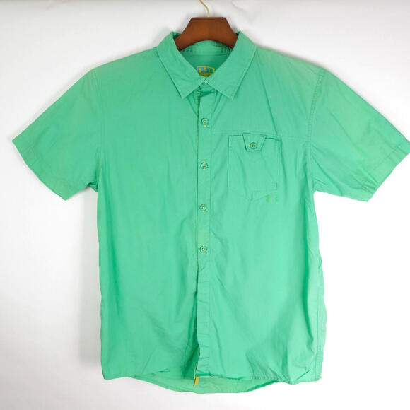 Under Armour Mens Large Regular Short Sleeve Button Up Green Lightweight - Picture 1 of 7